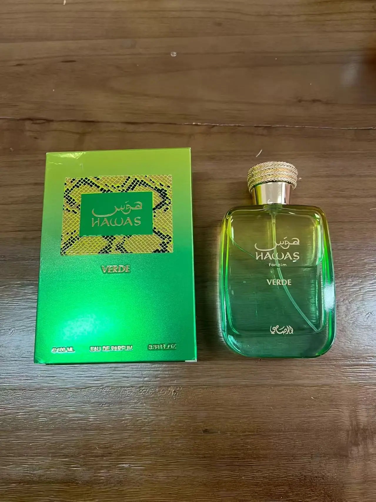 Elegant Long Lasting Aromatic Fruity Men's Fragrance 100ml with Refreshing Vibrant Sensual Captivating Layered Scent Experience